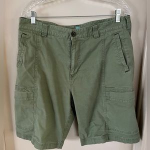 Tommy Bahama Cargo Shorts Good Cond. Size 35